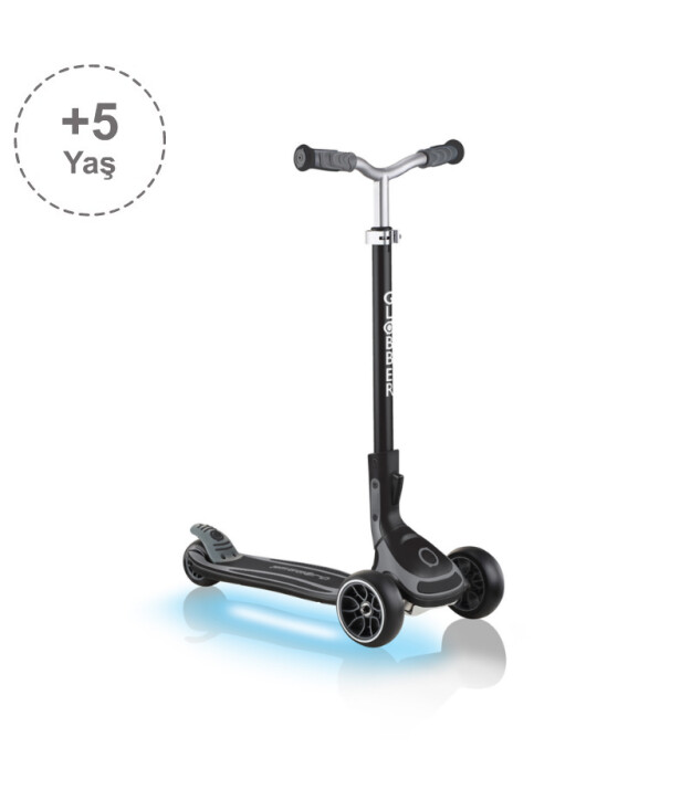 Globber Ultimum Işıklı Scooter // Siyah