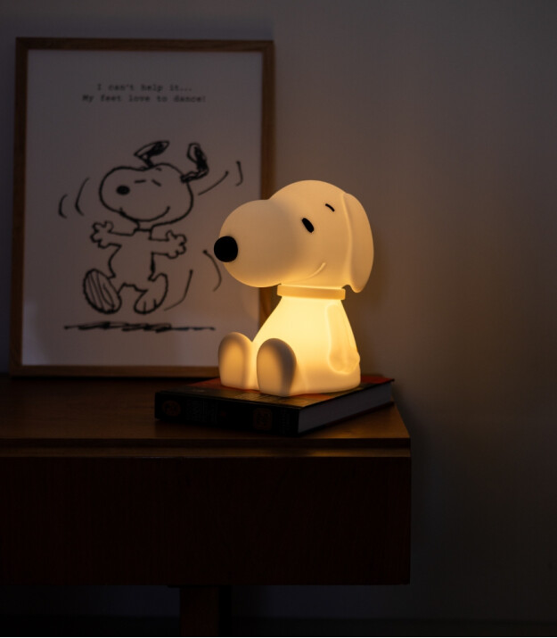 Mr. Maria Snoopy Lamba First Light